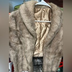 Vintage Regina Glenara Fur Cape. Satin Lined 1960’s S/M By Glenoit